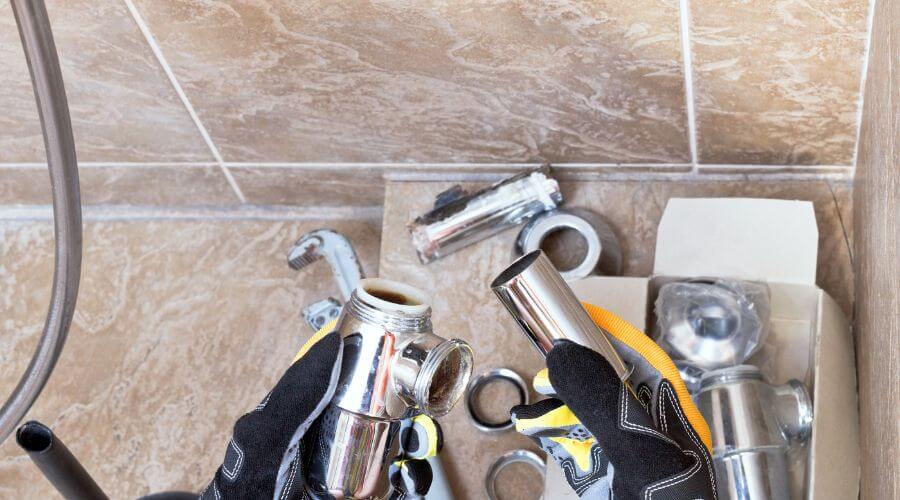 Professional gutter cleaning in Waterbury Center, VT